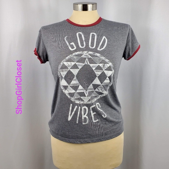 💥Just In💥Mighty Fine Good Vibes-Size Medium